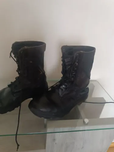 Vendo cuturno preto número 42 malha couro