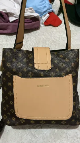Vendo bolsa 50 reais nova
