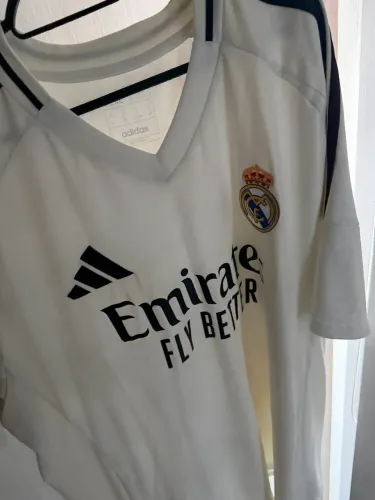 Camisa real madrid I 24/25 2XL em excelente estado 
