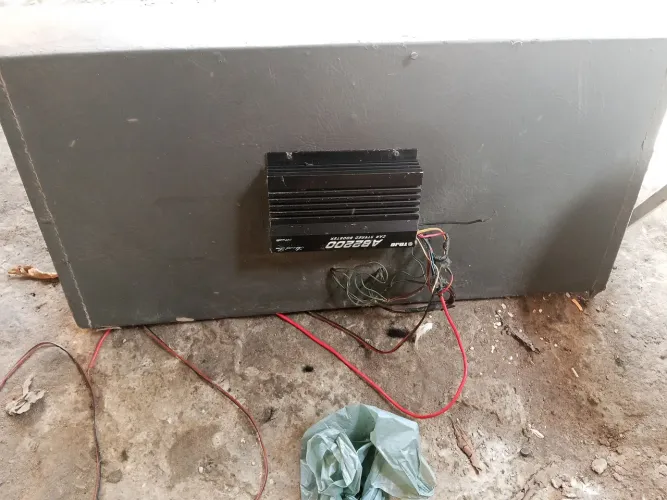 Caixa de som para carro