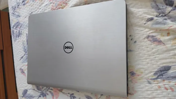 Notebook del i5 ssd 256 gb 16 g ran
