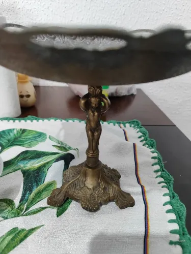 Fruteira em bronze