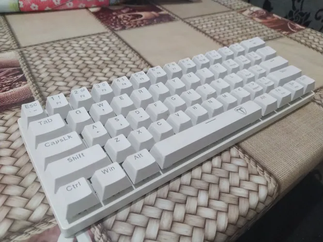Teclado Mecânico Gamer 61% T-Dagger Arena