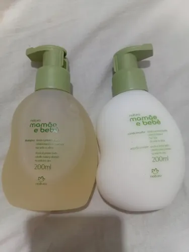 Shampoo e Condicionador Mamae e Bebê Natura