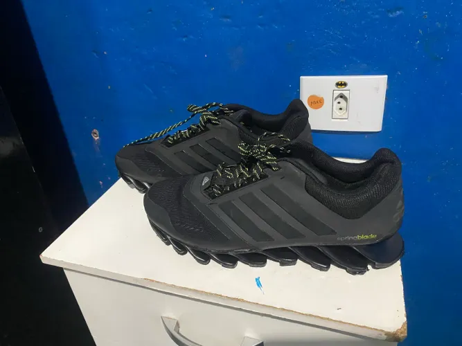 Tênis adidas springblade - Número 40