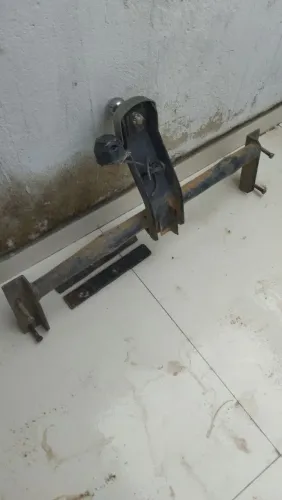 Engate de reboque do Corsa sedan 