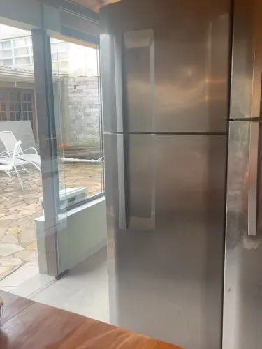 Geladeira Electrolux 475L Inox - Funcionando perfeitamente