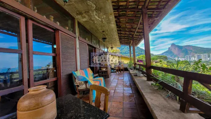 SÃO CONRADO I CASARÃO 500M2 RÚSTICO CHIC I VISTA DESLUMBRANTE PANORÂMICA I PISCINA 12MT I 