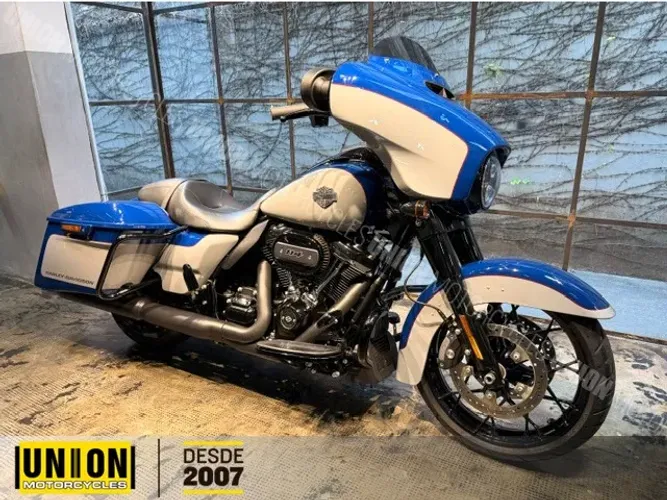 HARLEY-DAVIDSON STREET GLIDE SPECIAL