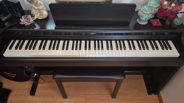Piano digital yamaha
