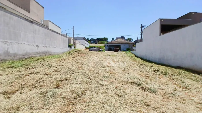 Terreno à venda no Condomínio Lagos D'Icaraí em Salto/SP