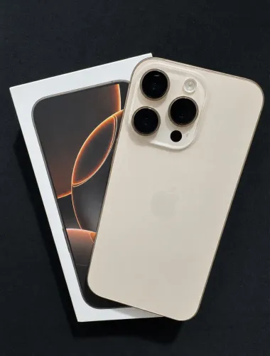 iPhone 16 Pro 128GB - Desert - 3 meses de uso