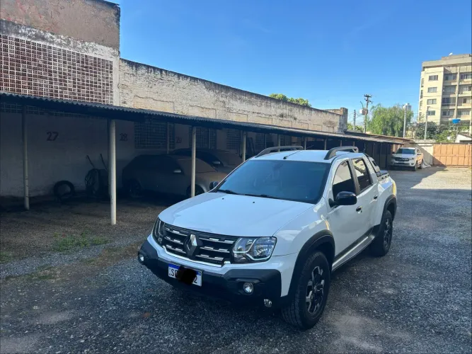 Renault Duster Oroch Outsider 1.3tce Flex Aut. 2023
