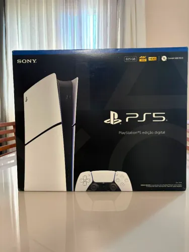 PS5 Slim - Versão Digital - Novo