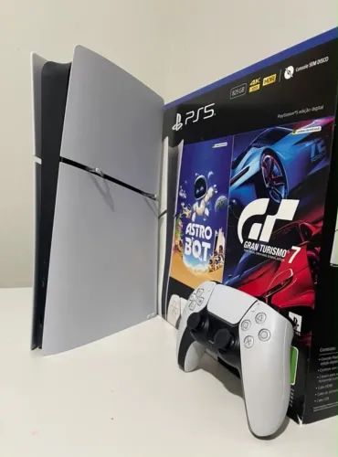 PlayStation 5 Slim 826g versão digital novo (7 meses de garantia)