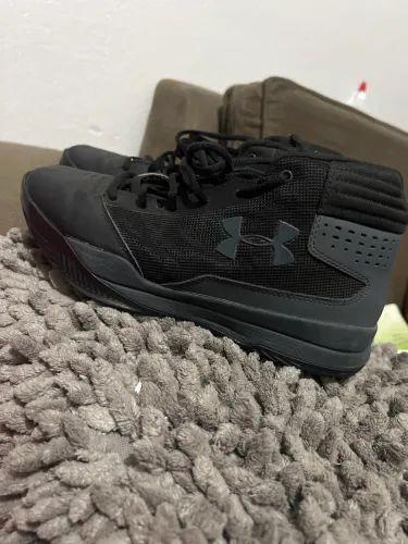 Under armour jet 2017, para basquete, vôlei e outros esportes
