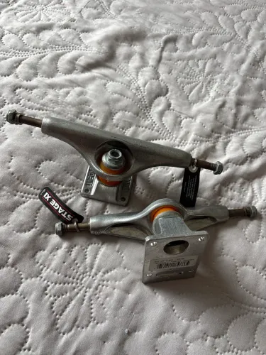 Truck independent 149mm Skate