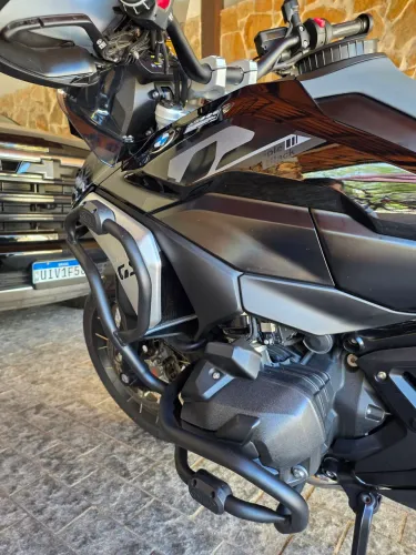 Bmw GS 1300 Triple Black 2025 na garantia 2200 km