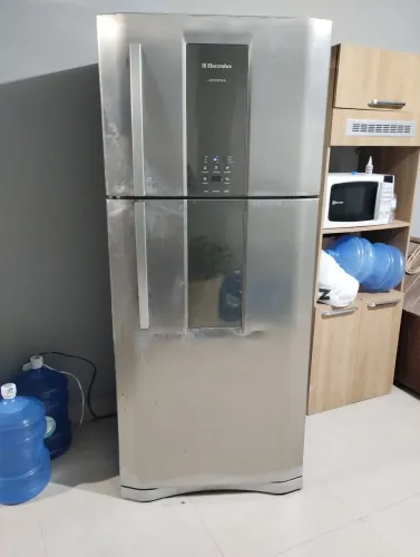 Geladeira duplex inox Frost Free Electrolux 553 L grande , entrego ler anúncio
