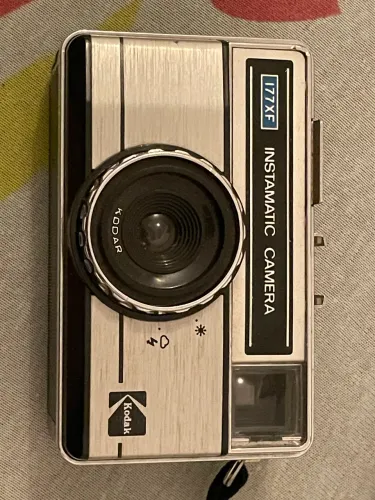 CÂMERA INSTAMATIC 177XF