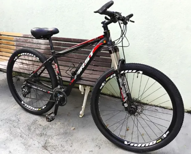 BICICLETA BIKE FIRST FX - Semi-nova
