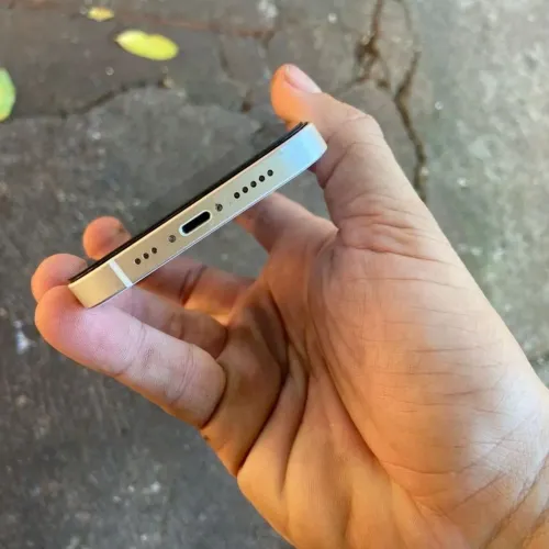 iPhone 13 novo