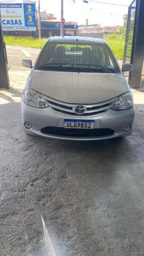 Toyota Etios XS 1.3 Flex 16V 5P Mec. 2013