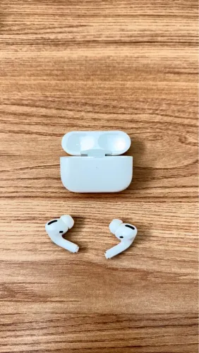 AirPods Pro 1a Geração com estojo carregador MagSafe 2021