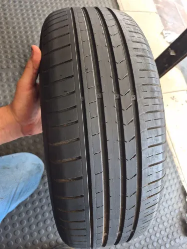 Um pneu 195/55/16 forceland semi-novo vulcanizado (230 em 2× no ct