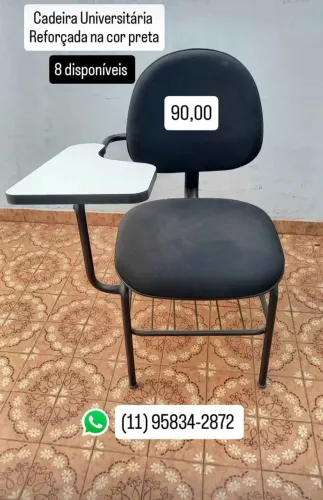 Cadeira Universitária na cor Preta