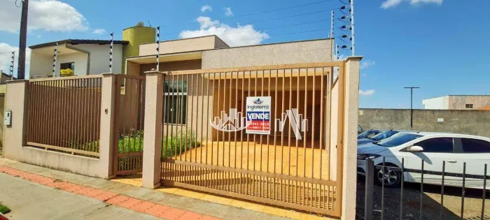 Casa à venda, 135 m² por R$ 700.000,00 - Leblon - Londrina/PR