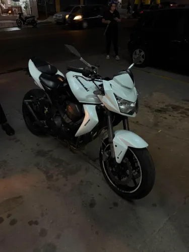 Kawasaki Z750