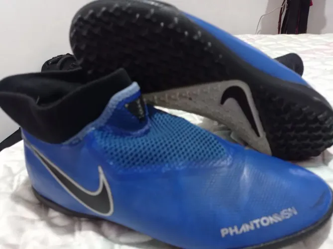 Chuteira Nike 41