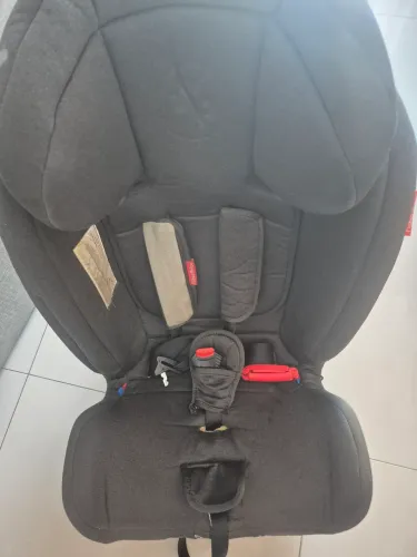 Cadeirinha infantil de segurança para carro