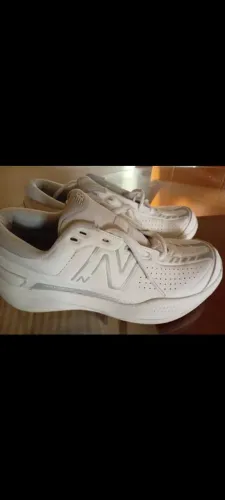 TÊNIS NEW BALANCE BRANCO NÚMERO 36