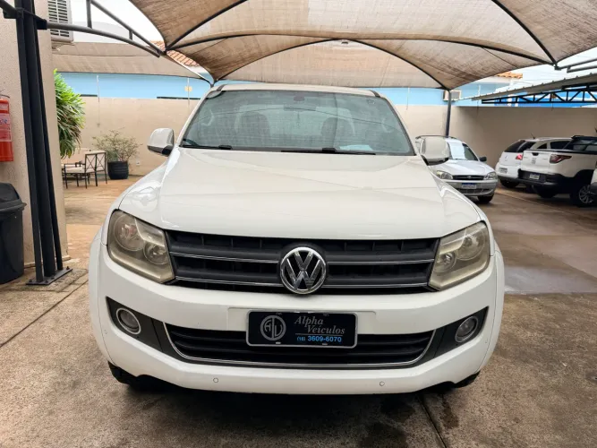 Volkswagen Amarok High.cd 2.0 16V TDI 4X4 Dies. AUT 2013