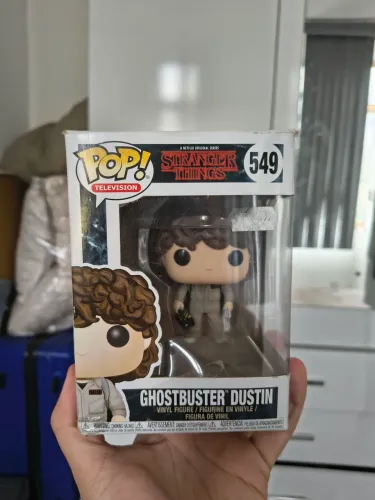 FUNKO STRANGER THINGS DUSTIN ( CAÇA FANTASMA)