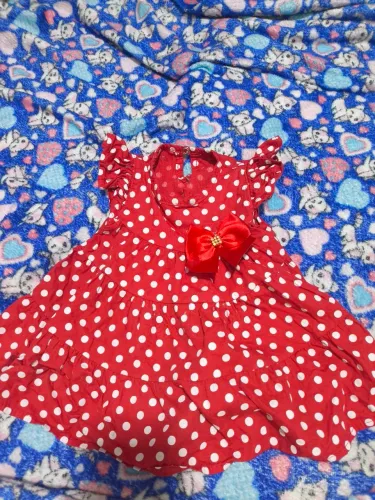 4 vestidos e 3 Body de frio bebê menina 0/3/6 meses