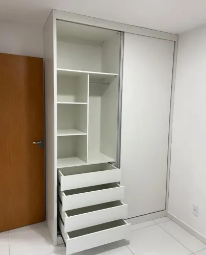 Roupeiro Com Duas Portas De Correr L 1.45 M