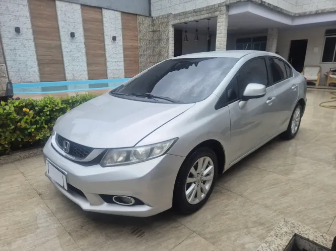 Honda Civic Sedan LXS 1.8/1.8 Flex 16V Mec. 4P 2014