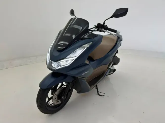 Honda PCX 160 DLX ABS