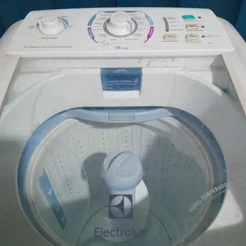 Maquina lavar eletrolux 8 kg com defeito