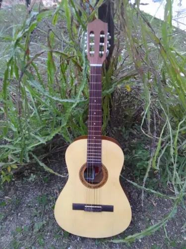 Lindo violão Giannini Seresta médio 3/4 pronto uso completo 3 cordas aço 3 cordas nylon