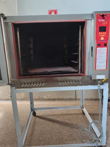 FORNO INDUSTRIAL A GÁS
