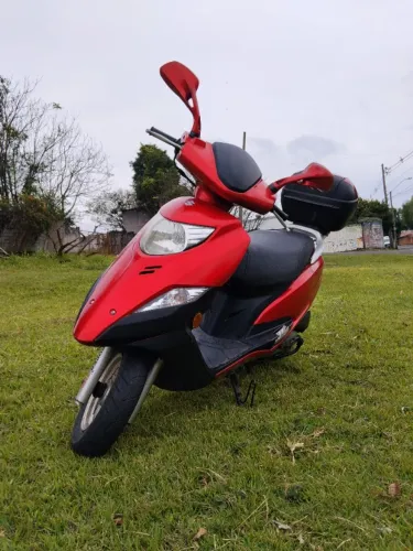 Suzuki Burgman 125 2012 - R$ 6.500 | Parcelo no Cartão de Crédito
