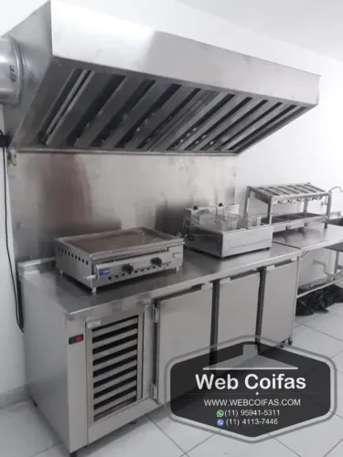 Coifa industrial em aço inox e acessórios , sob-medida, direto da fábrica.