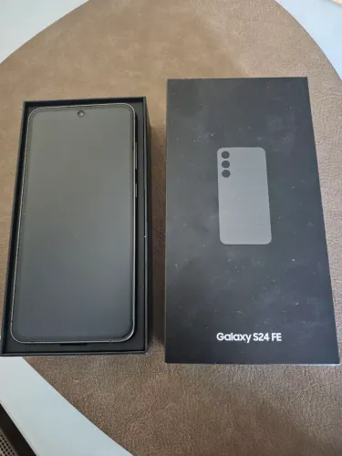 Galaxy S24 FE - 256gb