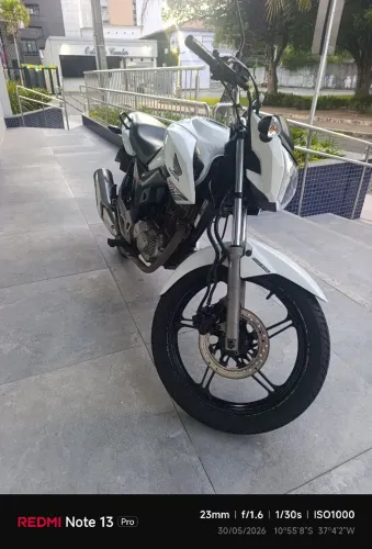 Moto toda file