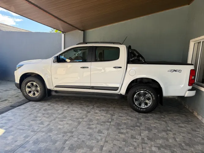 Chevrolet S10 Pick-up LS 2.8 TDI 4X4 CD Dies. Mec. 2022