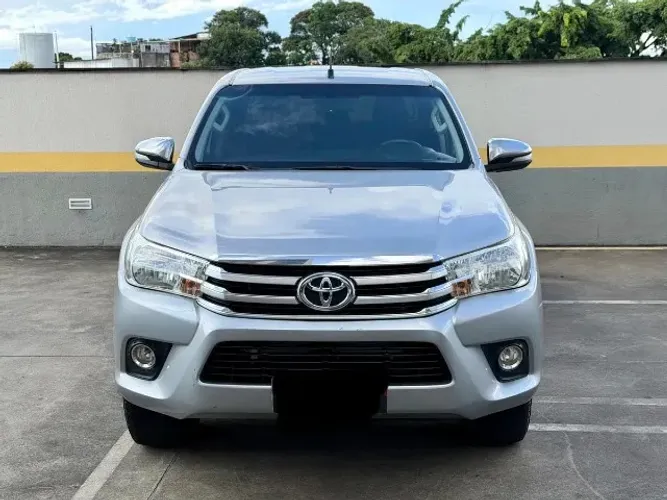 Toyota Hilux CD 4X4 2.8 Diesel Mec. 2017